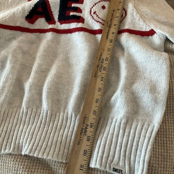 NWT American Eagle Outfitters Gray Smiley Graphic Mock Neck Sweater Medium M - Picture 7 of 10